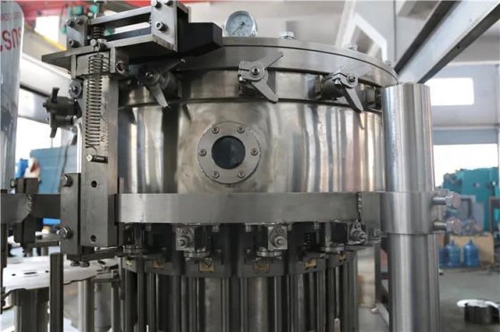 玻璃瓶啤酒香槟灌装旋盖机