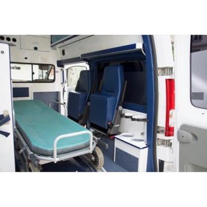 雷诺交通救护车