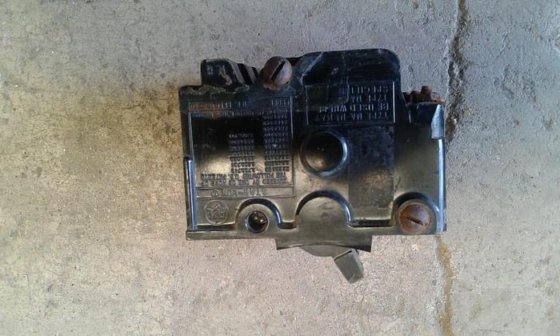 イートンブランドキャビネット用50アンペア3極スイッチ