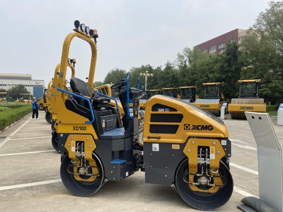 2024 XCMG SD100