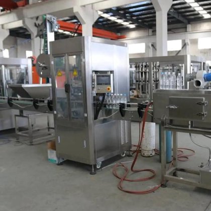 最畅销的厂价全自动酸奶杯小瓶套标贴标机