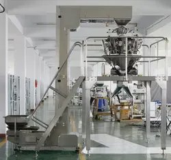 用于豆类、谷物和宠物食品的半自动 VFFS 袋装颗粒称重机