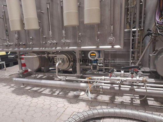 脱アルコール工場