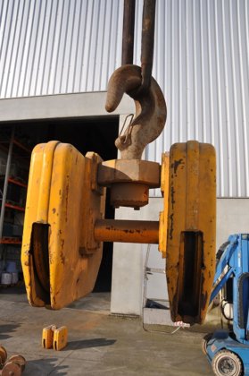 Crane Hook 16 ton