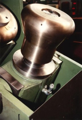 Haeusler flanging machine