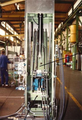 Haeusler flanging machine