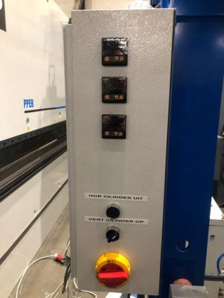 Arlo modified 25 ton press