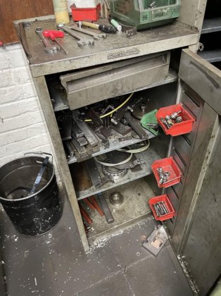 Buch DCM-200 4/40 spring making