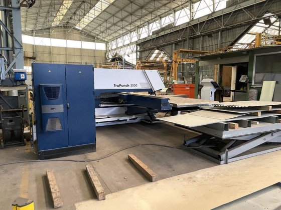 Trumpf TruPunch 3000 large format