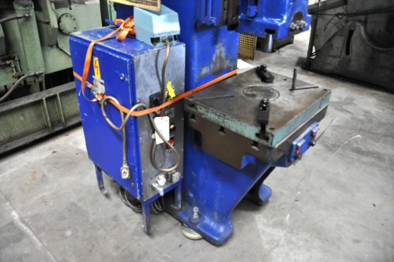 Weingarten AR 63 ton