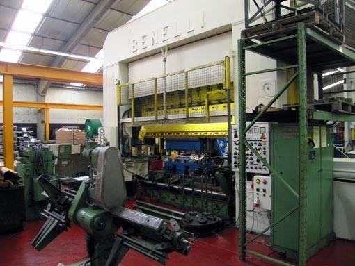 Benelli transfer press 250 ton