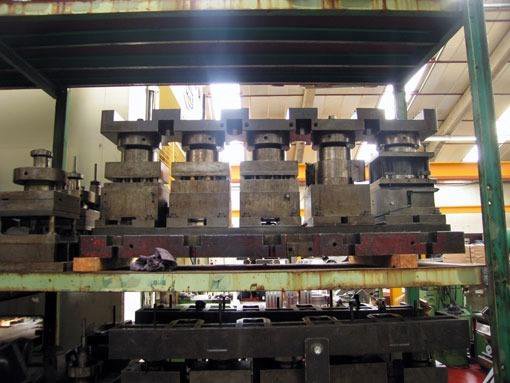 Benelli transfer press 250 ton
