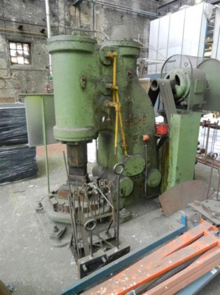 Bêché forging hammer 400 kg