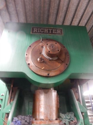 Adam richter 150 ton