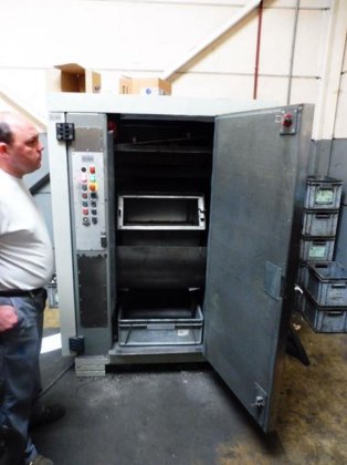 Duberring machine for small tubes