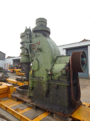 Bêché forging hammer 2040 kgm