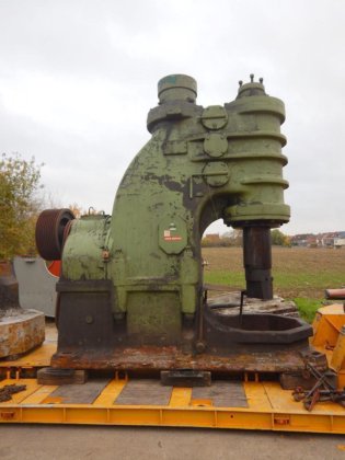 Bêché forging hammer 2040 kgm