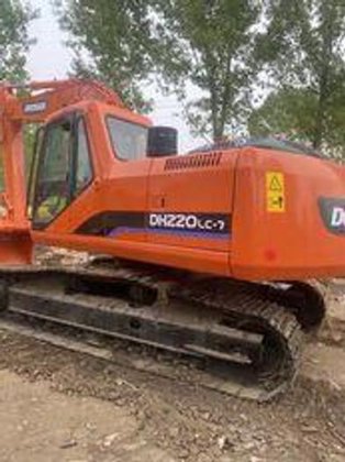 2017 DOOSAN DH220