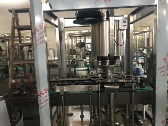 铝罐碳酸饮料/啤酒/苏打水自动灌装机