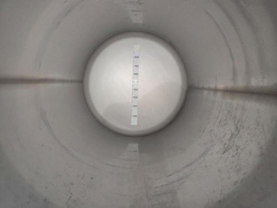 輸送タンク(3個)