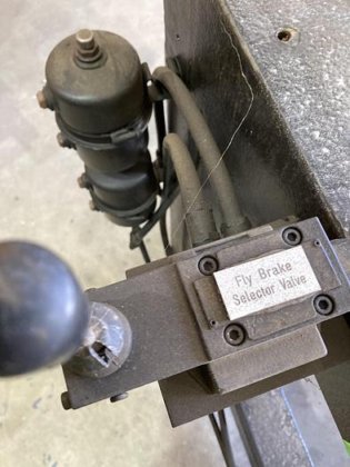 スタッフア油圧ウインチ