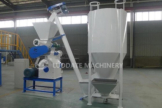 农场用家禽家畜立式粉碎混合机 动物用小产量饲料颗粒粉碎混合设备