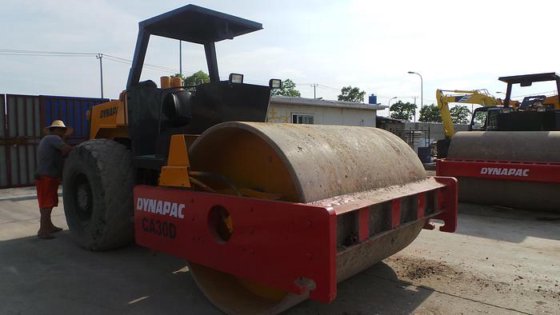 2011 Dynapac CA30D