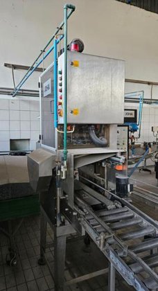 ボトルアンスクリュー