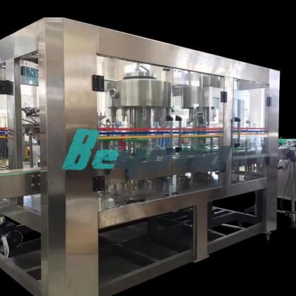 高科技全自动塑料大瓶装水灌装机