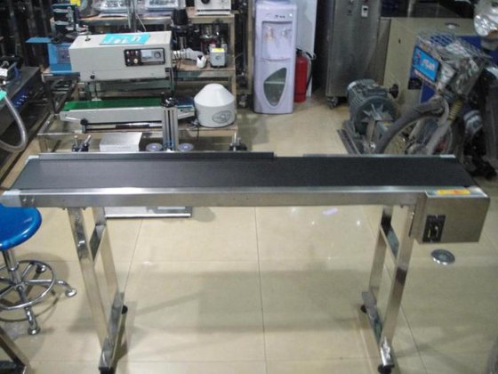 用于经济型输送设备的工业带式输送台