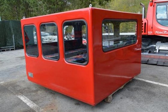 Pistentech 运输舱可容纳 11 人