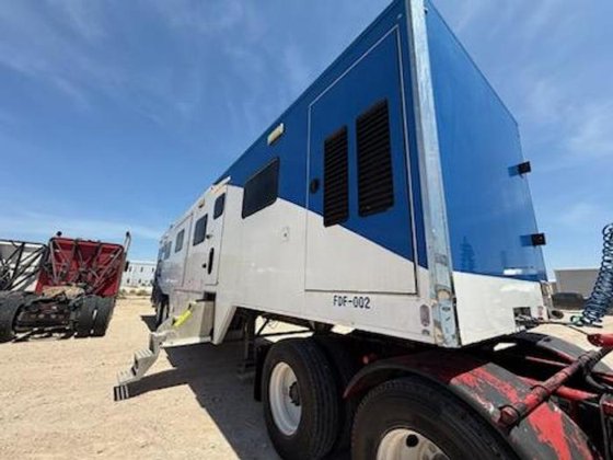 2012 Slide Out Data Van in West, TX, USA