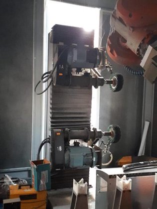 Robotic Polishing Machine with ABB