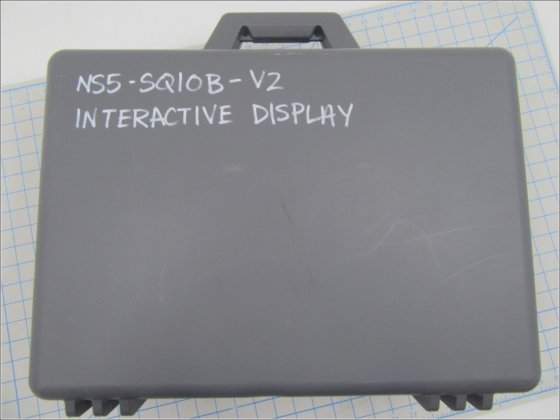 NS5-SQ10B-V2 / INTERACTIVE DISPLAY /