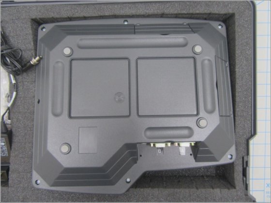 NS5-SQ10B-V2 / INTERACTIVE DISPLAY /