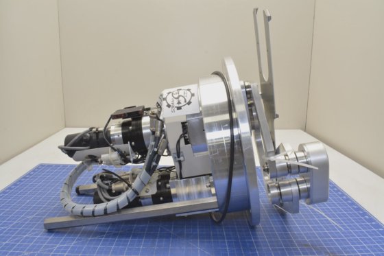 ROBOT LOADER DRIVE / ROBOT