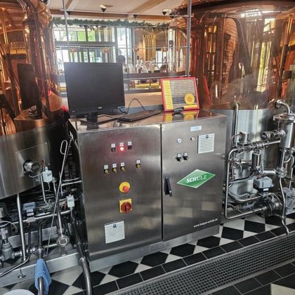 Pub brewery