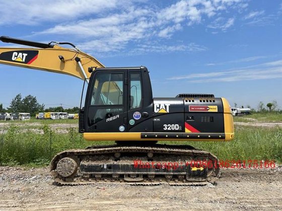 Caterpillar Excavators 320D2