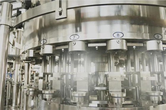 全自动橙色苏打水/啤酒/矿泉水/碳酸饮料罐灌装机