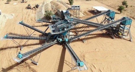 破砕機および選別プラント