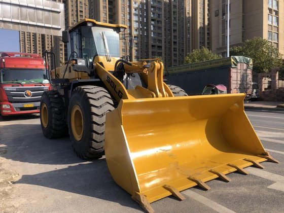 2018 SDLG 956L