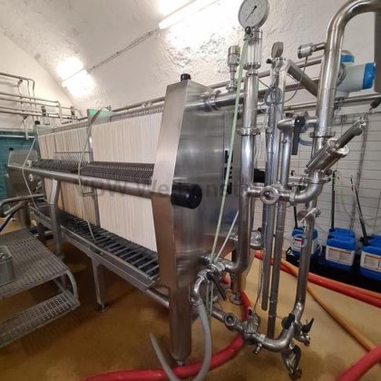 珪藻土および滅菌フィルター