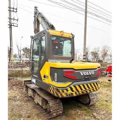 VOLVO EC55