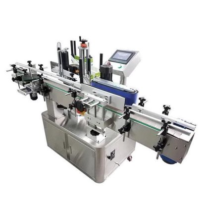 High speed flat bottle labeling