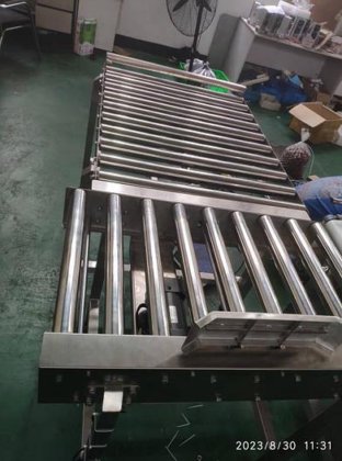 不锈钢电动柔性辊筒输送机和重力辊筒输送机