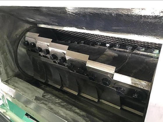 废塑料破碎造粒机 粉碎机适用于所有废塑料 塑料撕碎机