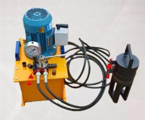 建筑工具 钢筋冷挤压机