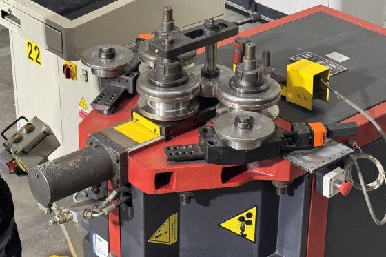 タウリング - DELTA 50 CNC