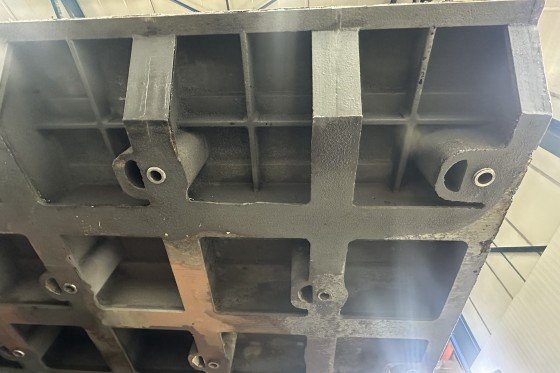 ストール - 鋳鉄...