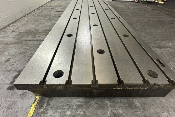 ストール - 鋳鉄...